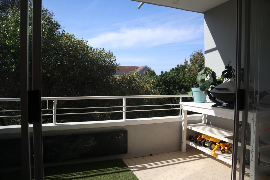 To Let 2 Bedroom Property for Rent in Gardens Western Cape